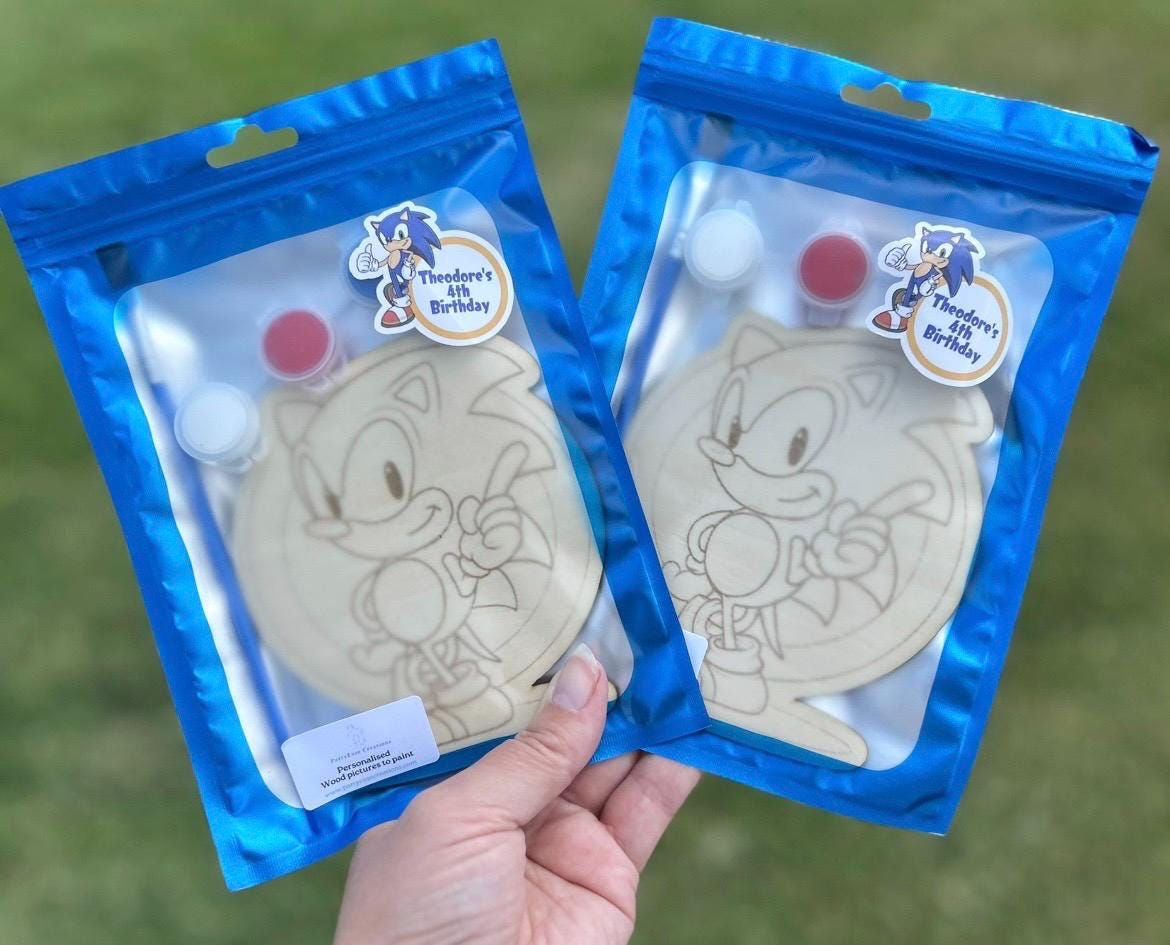 Sonic wood pictures to paint party favours