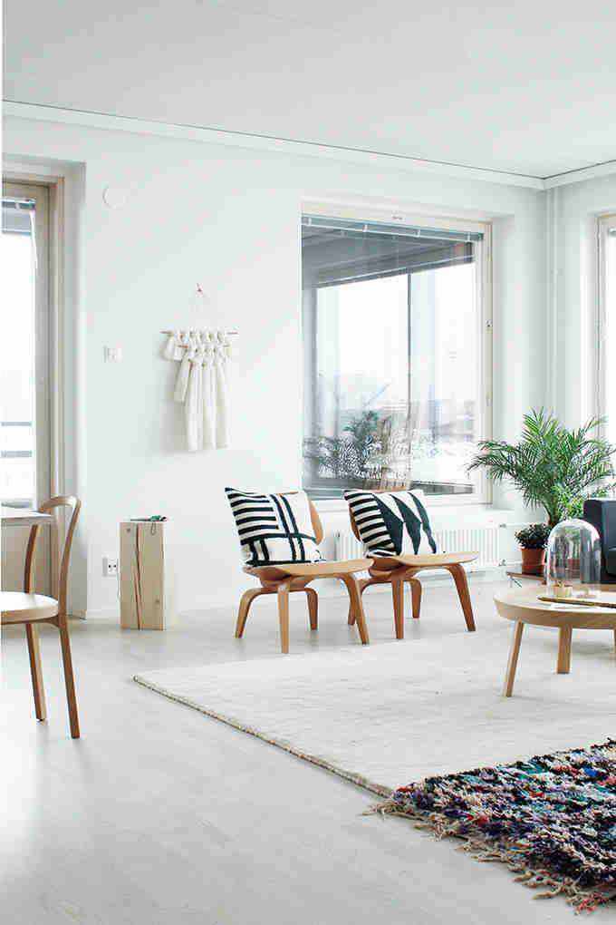 Helsinki Based Apartment by Susanna Vento