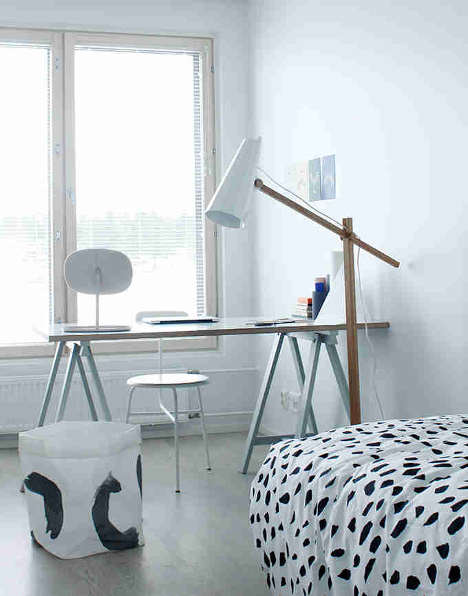 Helsinki Based Apartment by Susanna Vento