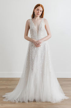 Willowby Odessa Front