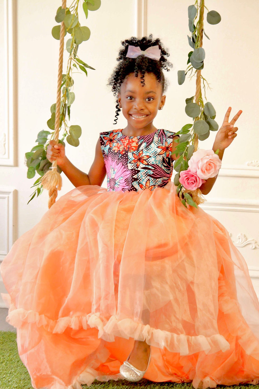 Thumbnail: Suzie-Shanelle Anniver dress 