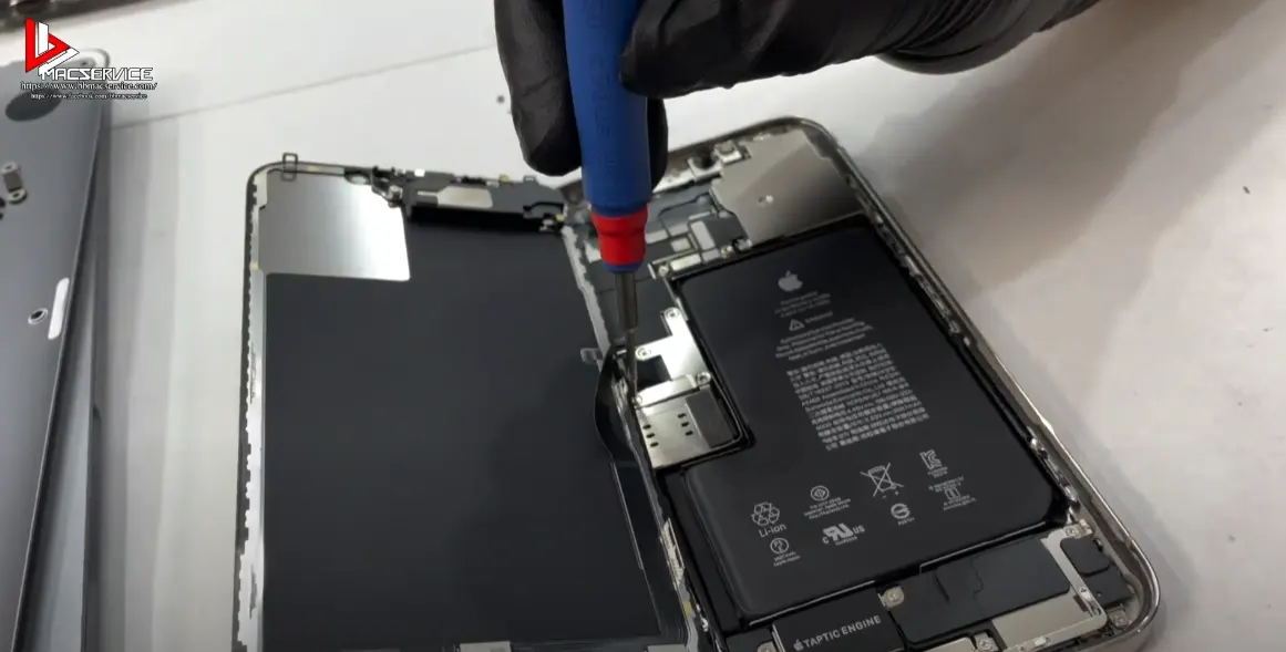 iPhone 12 Pro Max เปิดไม่ติด เมนต์บอร์ดช็อต