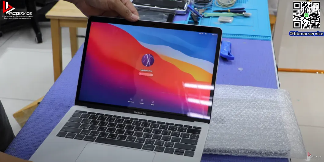 Macbook Pro 13 นิ้ว 2016 จอไม่ขึ้นภาพ
