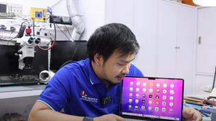 สาเหตุและการป้องกัน Macbook Air 13 นิ้ว M2 2022 จอแตก