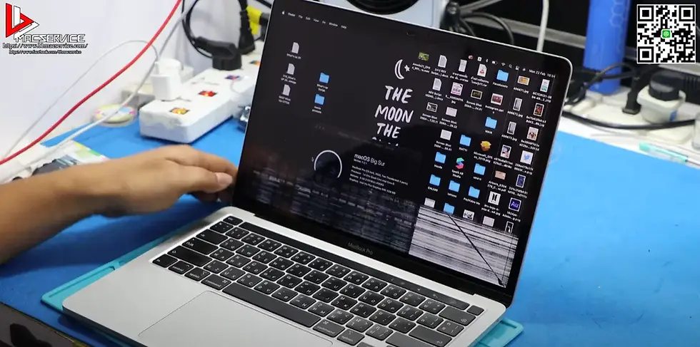 เปลี่ยนจอ Macbook Pro 13 นิ้ว A2289 จอเสีย จอเป็นเส้น