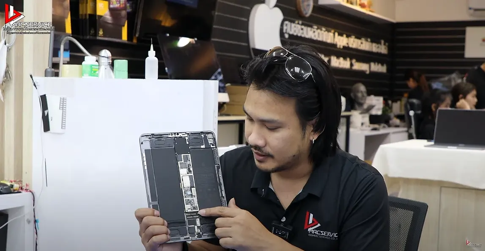 iPad Pro 11" 2020 Gen 2 เครื่องโดนน้ำ เปิดไม่ติด Face ID ใช้งานไม่ได้