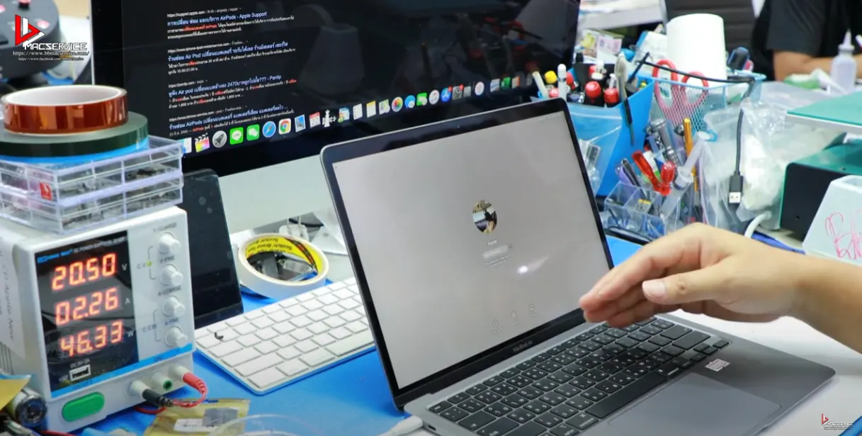 Macbook Air 13" A2337 เปิดไม่ติด ชาร์จไม่เข้า