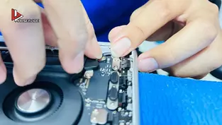 Macbook Pro M4 2024 เปิดไม่ติด เมนบอร์ดเสีย