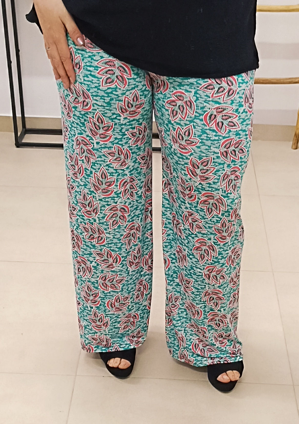 PANTALÓN ARIANNA HOJITAS TURQUESA