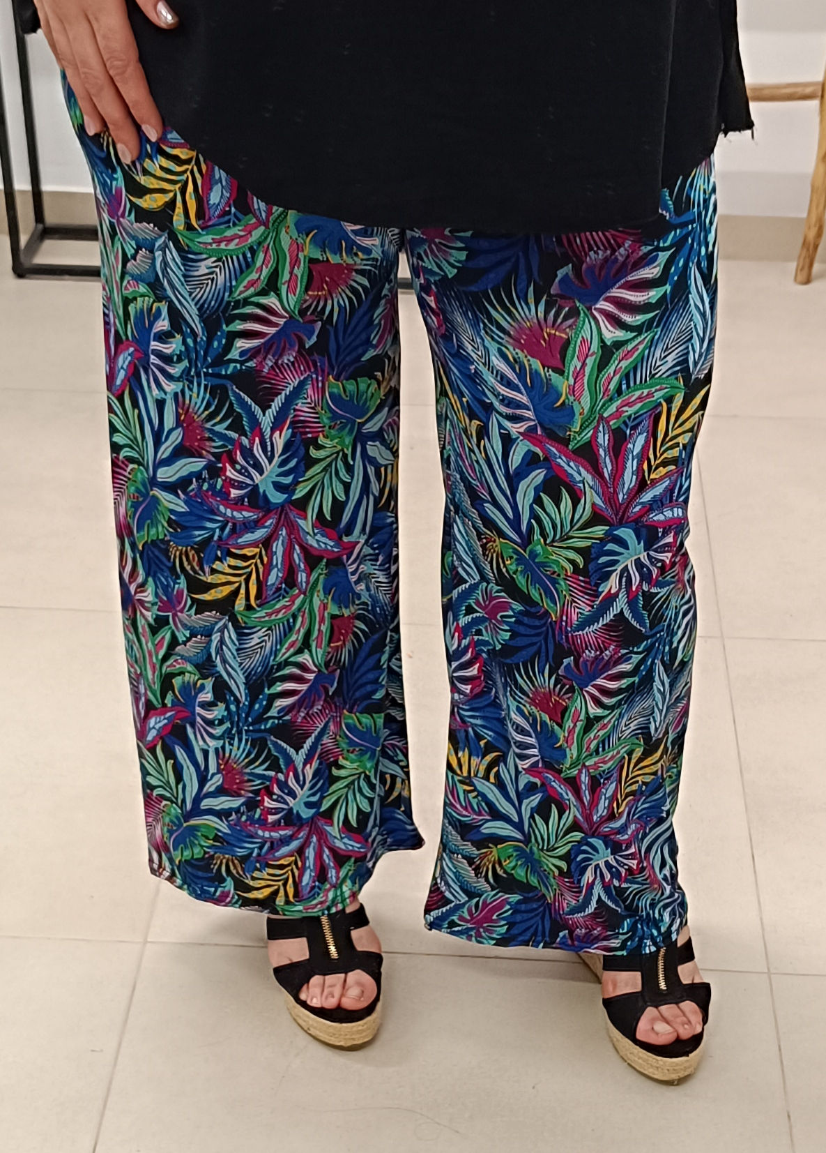 PANTALÓN ARIANNA HOJAS AZULÓN