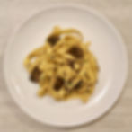 35, Fettucine w/mushrooms