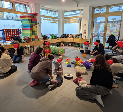 Krabbelgruppe (2).png