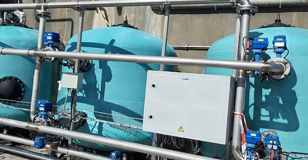 Système de filtration industriel en extérieur.png
