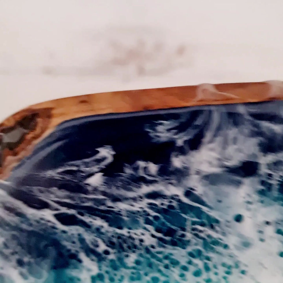 Thumbnail: Video of the ocean resin boards