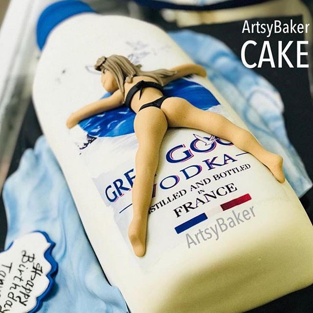 Adult Cake (29).jpg