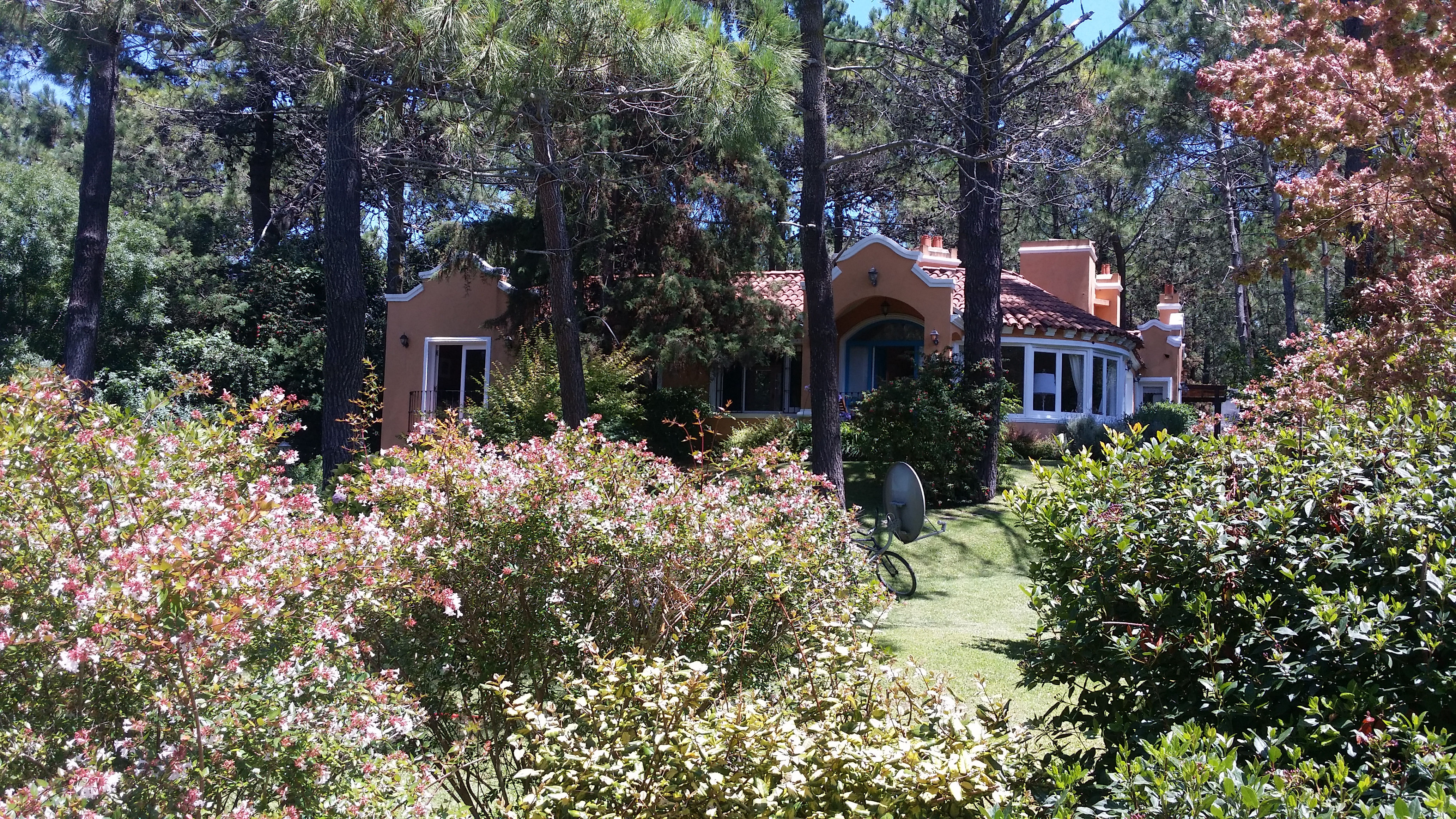Hermosa casa estilo colonial