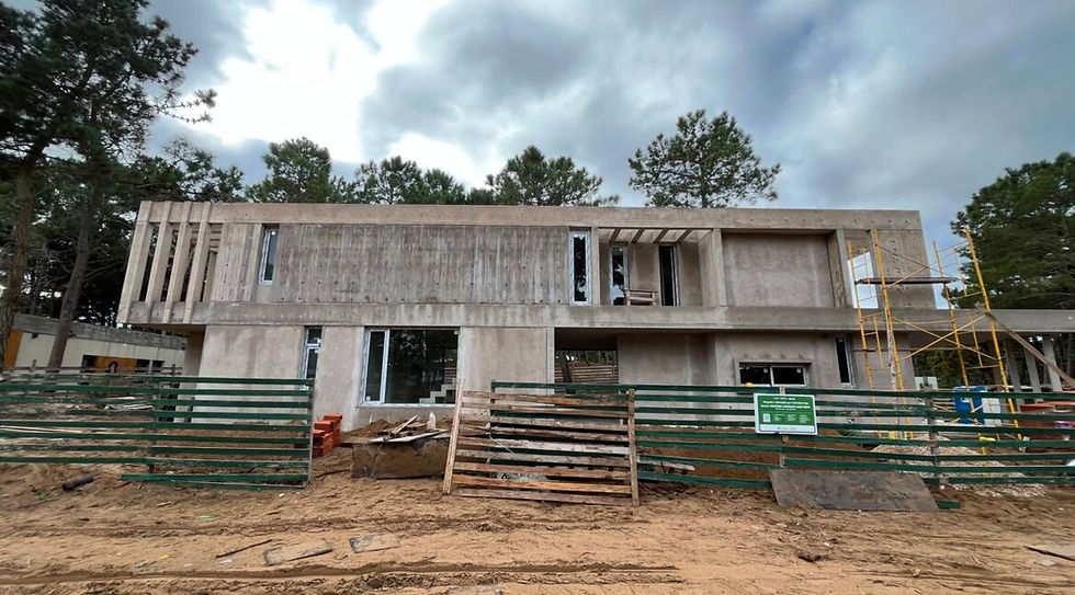Miniatura: Obra en venta en Barrio Pioneros, Pinamar!