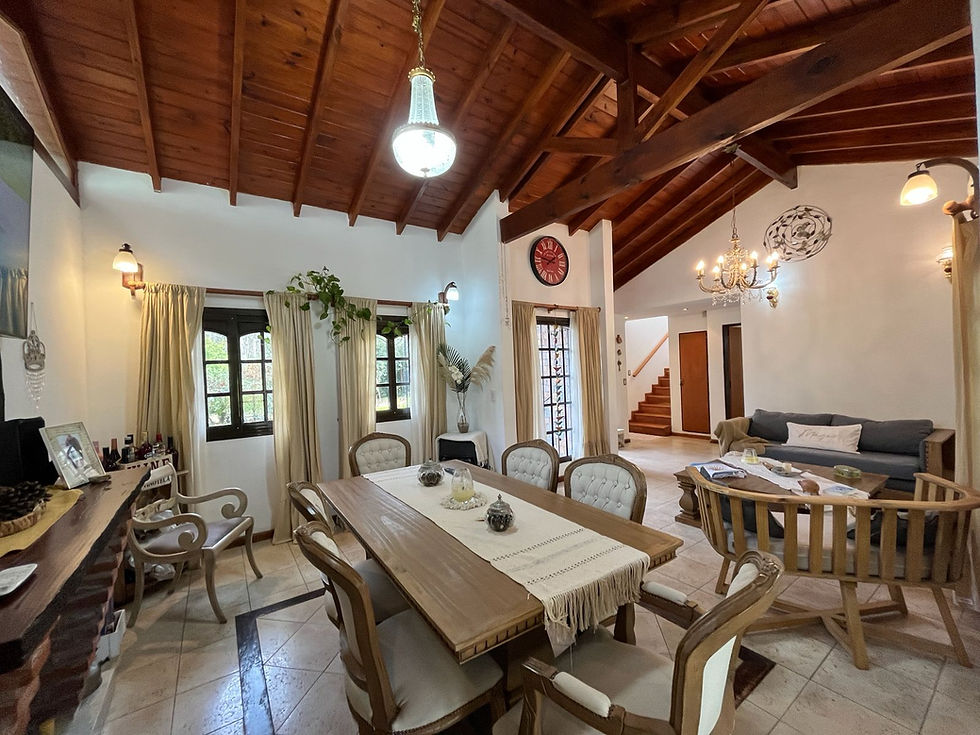 Miniatura: Casa Urraca, Cariló! Excelente propiedad