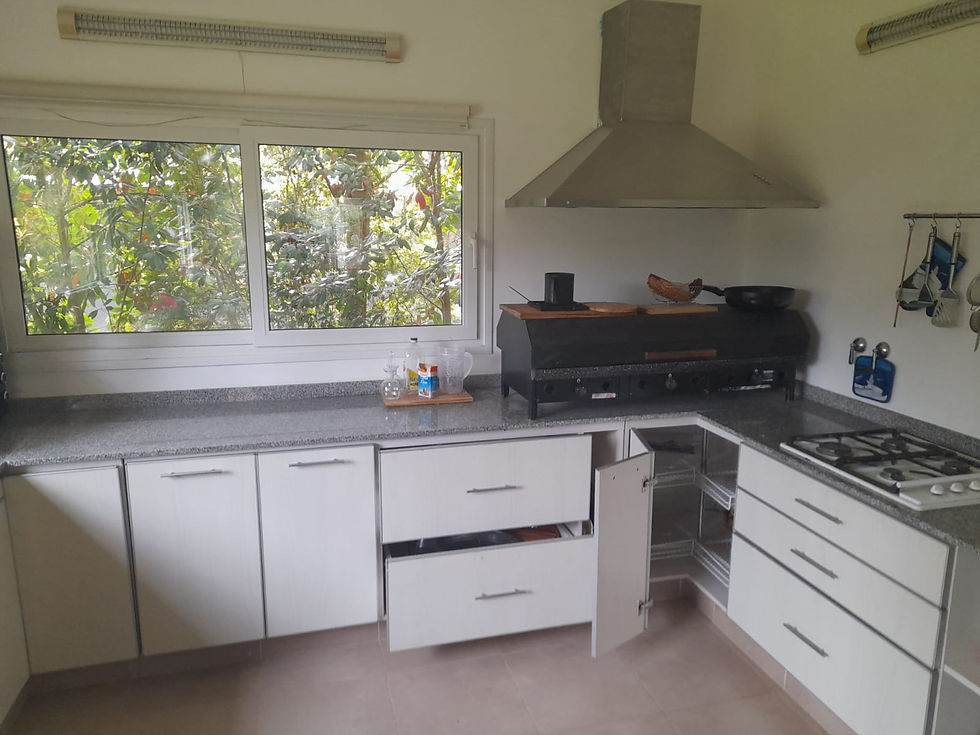 Miniatura: Propiedad a pasos del golf