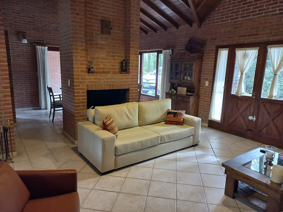 Miniatura: Hermosa casa en excelente ubicación!!