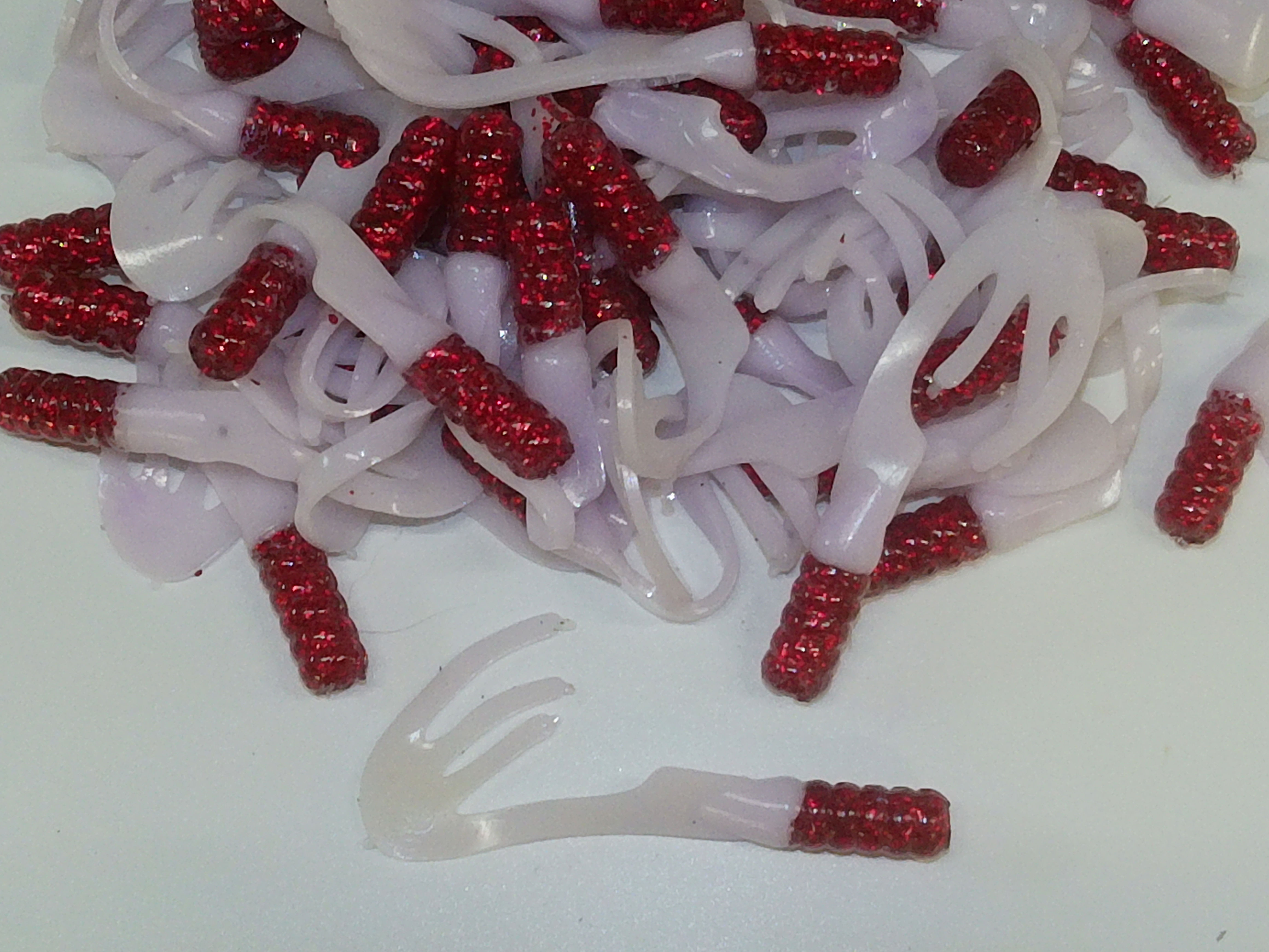 White/Red GL GO-GO-GRUB 2.75" Soft Plastic Fishing Lure Bait Crappie Walleye