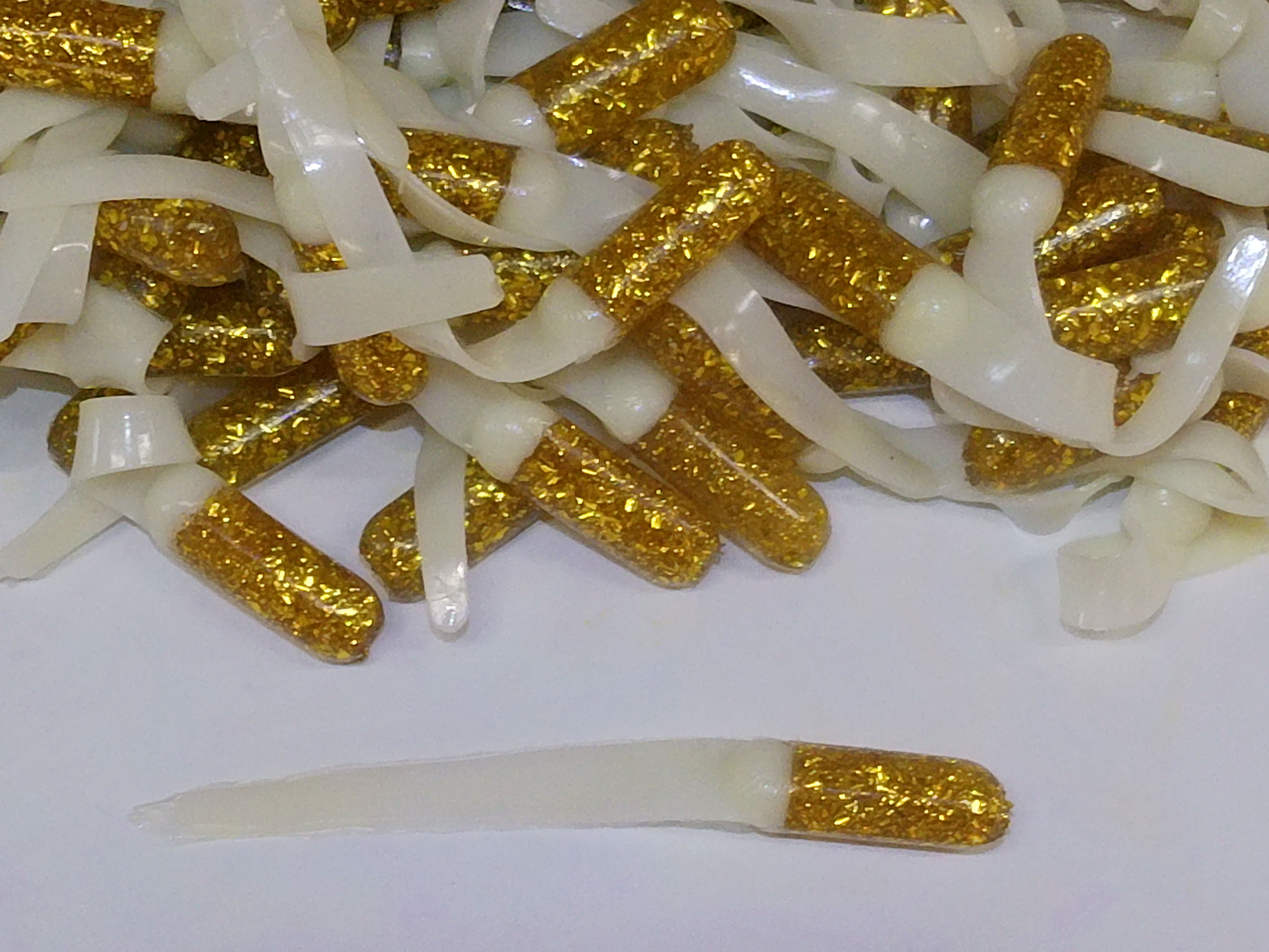 White/Gold GL MO-MAGIC 2.5" Soft Plastic Fishing Lure Bait Crappie Panfish