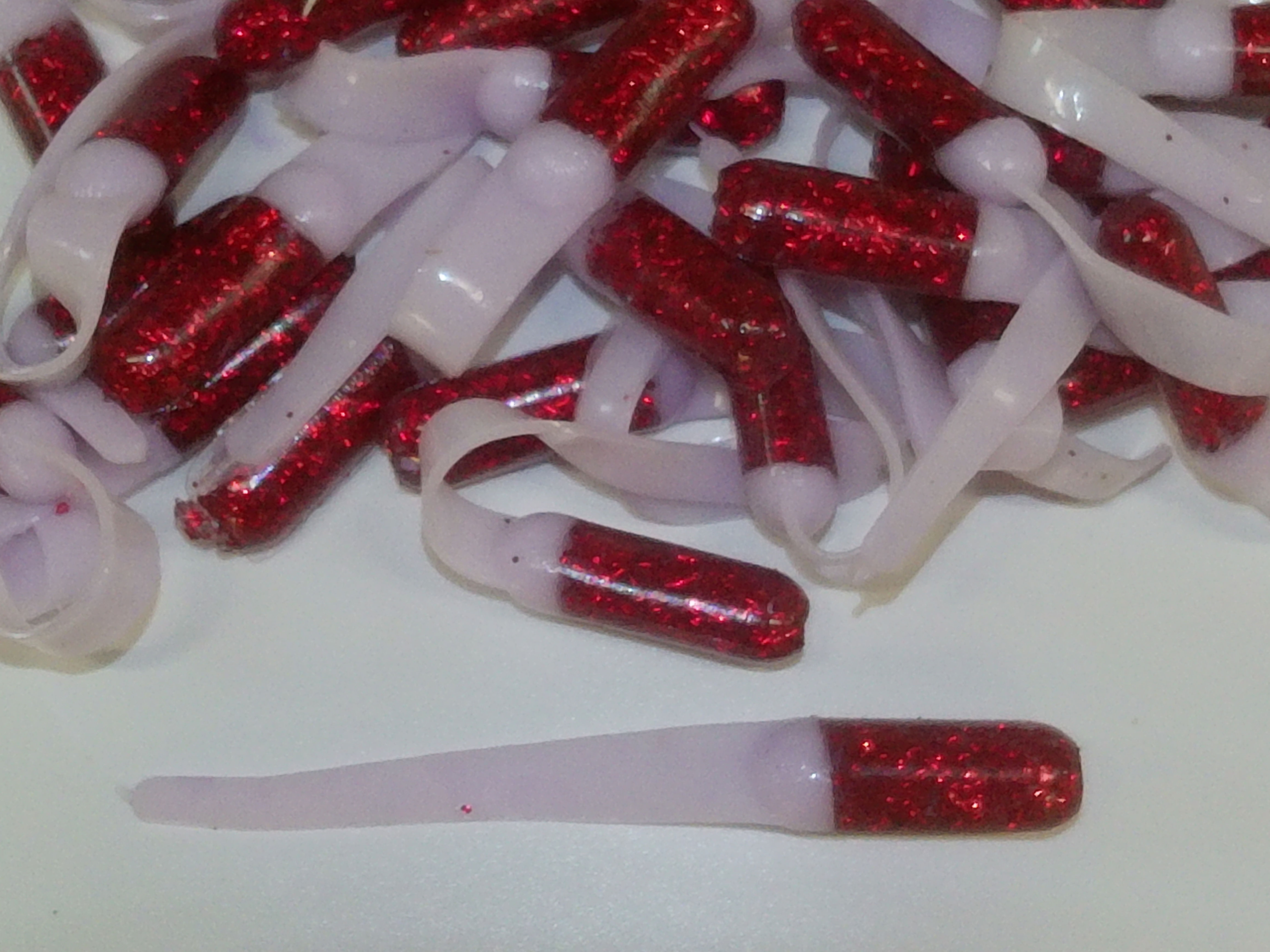 Whie/Red GL MO-MAGIC 2.5" Soft Plastic Fishing Lure Bait Crappie Panfish Walleye