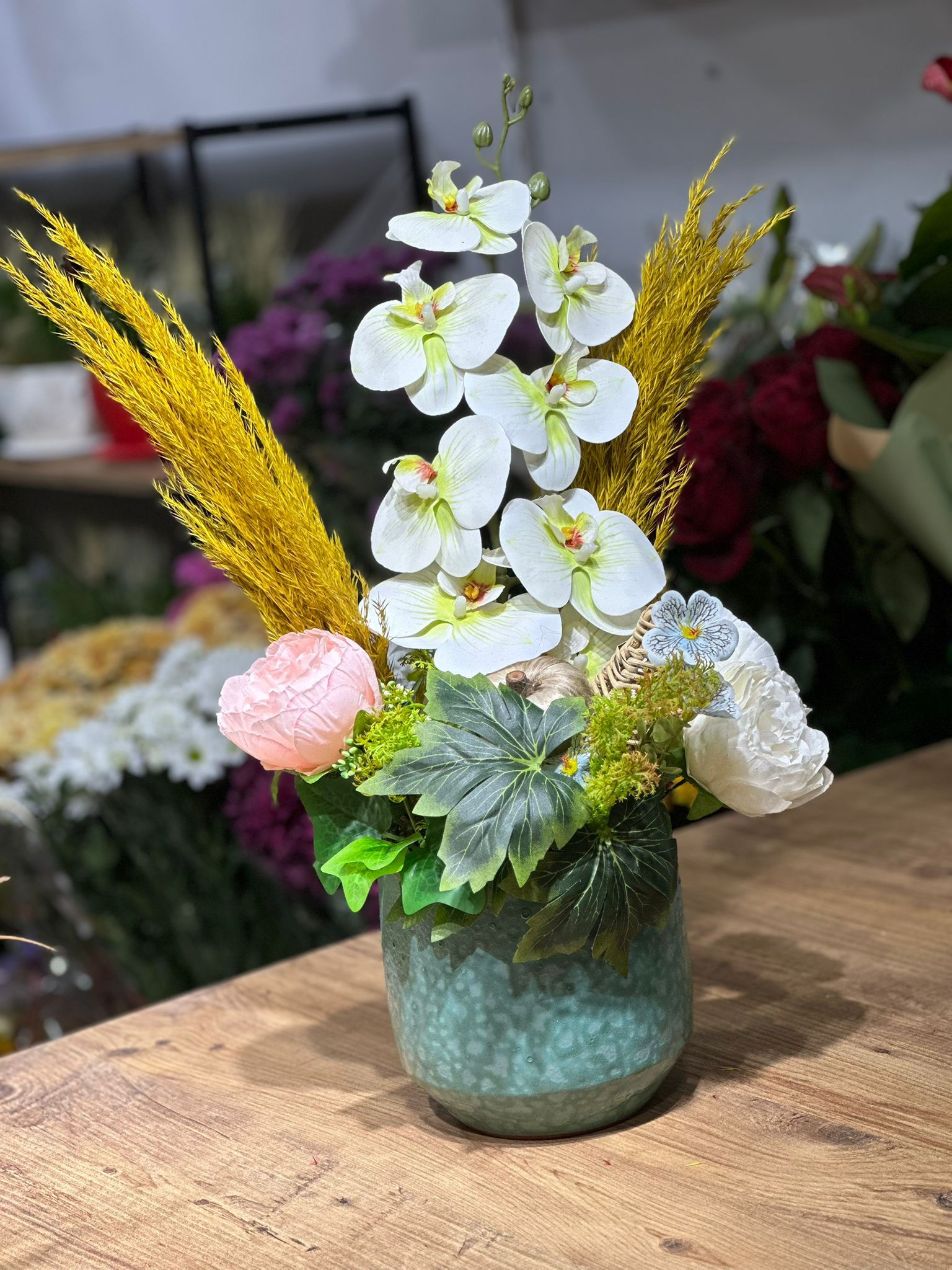 Islak Orkide Şakaik(Yapay)