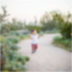 Cute family photo | Desert family portraits by Scottsdale Photographer Jennifer Bowen
