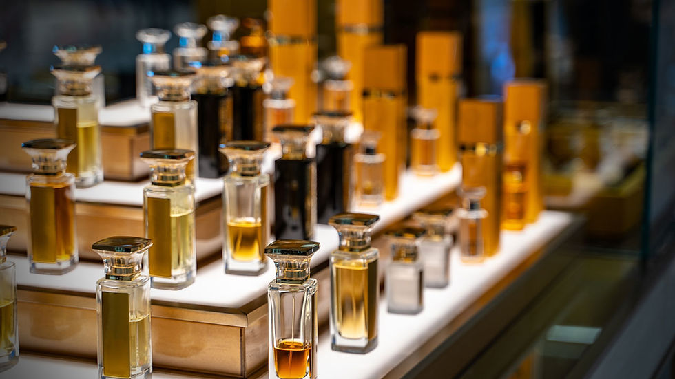 Unwrapping Fragrance Trends: What to Expect This Holiday Season