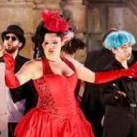 Young soprano LENA GEIGER as Rosalinde - Junge Oper Schloß Weikersheim