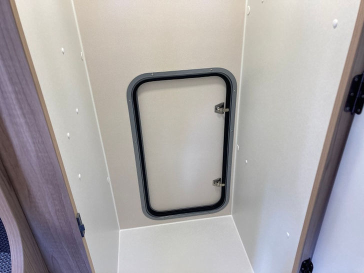 レンタルキャンピングカー名古屋