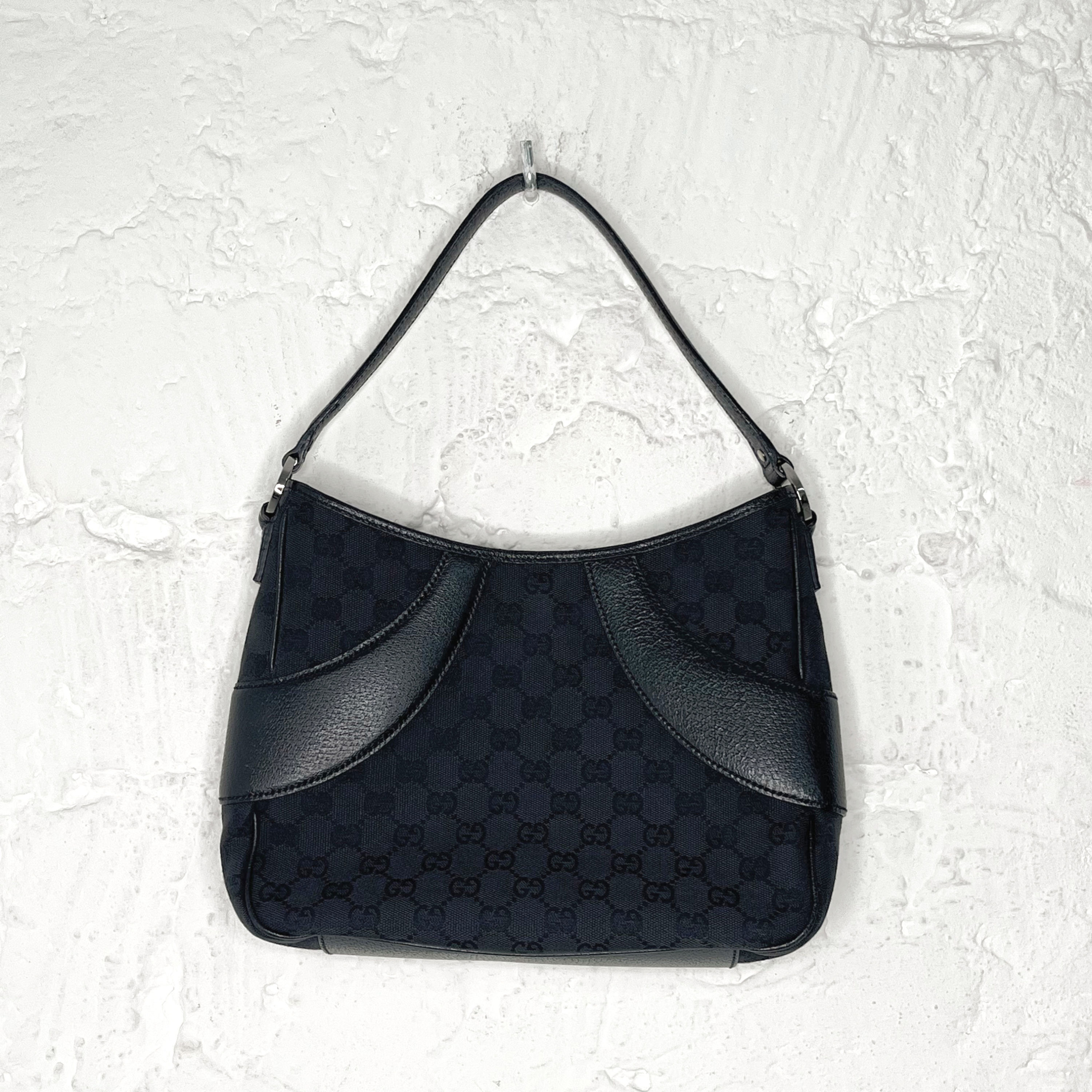 GUCCI - Black Hobo bag