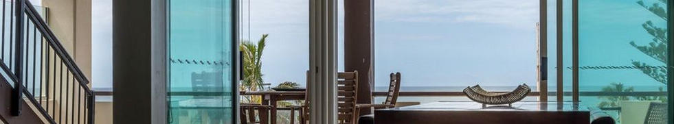 2 Bed Ocean Front Spa Private Staircase