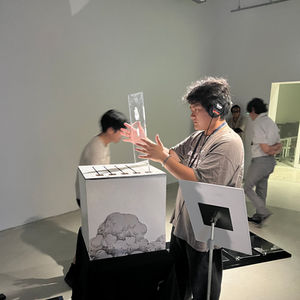 インタラクティブ作品
Awaking