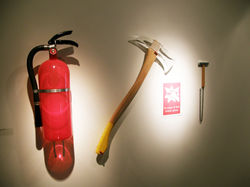 InCaseOfFireBreakGlassTrottierMuntad