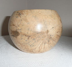 Small Bowl Spalted Sycamore 3