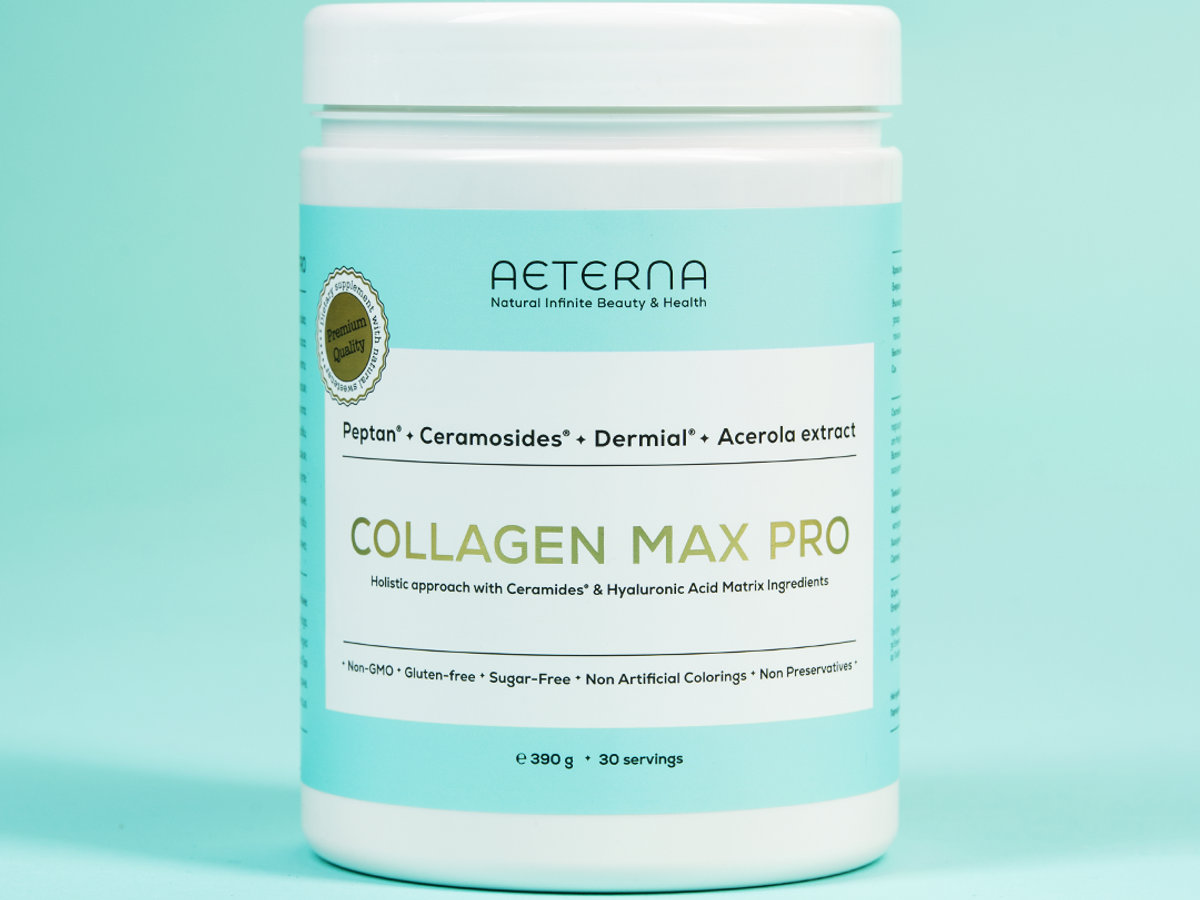 Aeterna COLLAGEN MAX PRO tub on a mint background