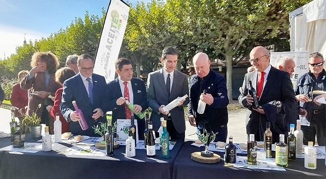 photo_2022-11-11 23.24_edited.jpg