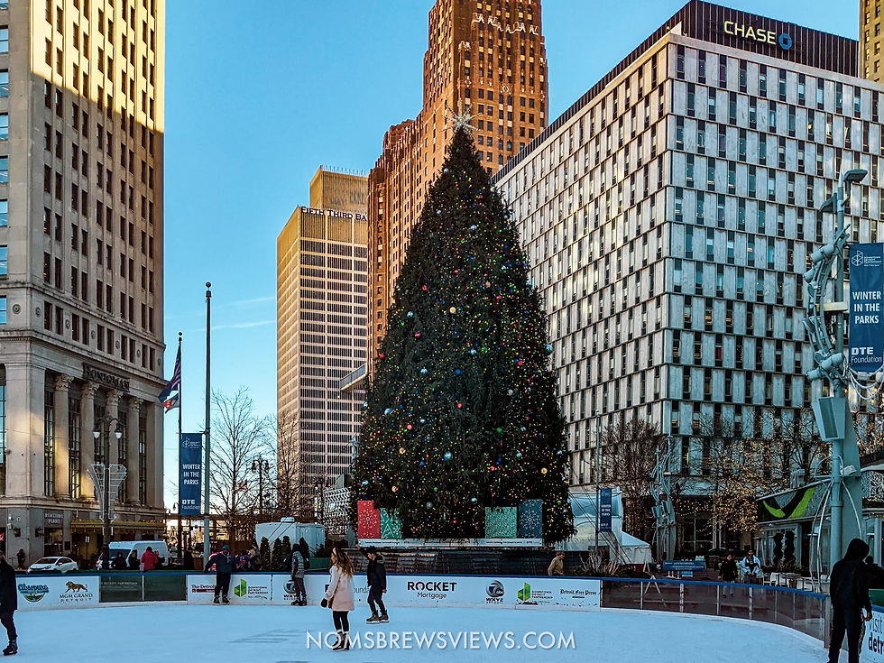 Detroit Travel Guide: Campus Martius Park