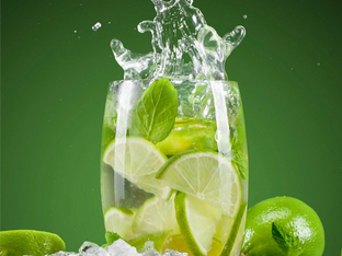 Água aromatizada, uma opção para aumentar a ingestão hídrica