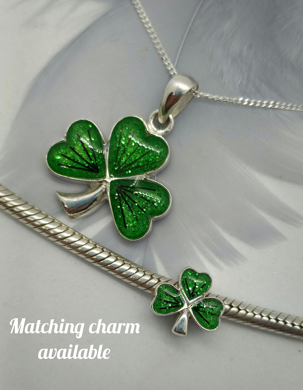 Sterling silver shamrock necklace store