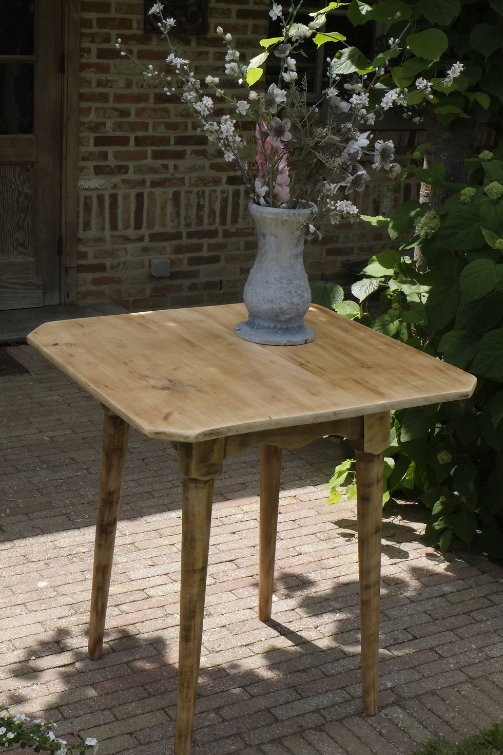 Tisch antik