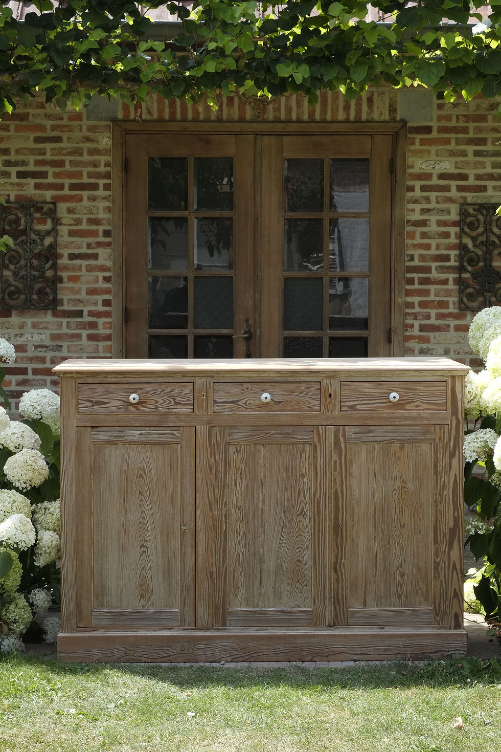 Antikes Sideboard
