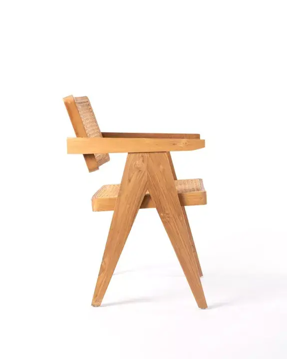 Thumbnail: Eiffel Chair