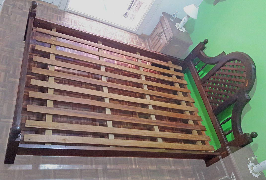 CAMA doble de Algarrobo Macizo