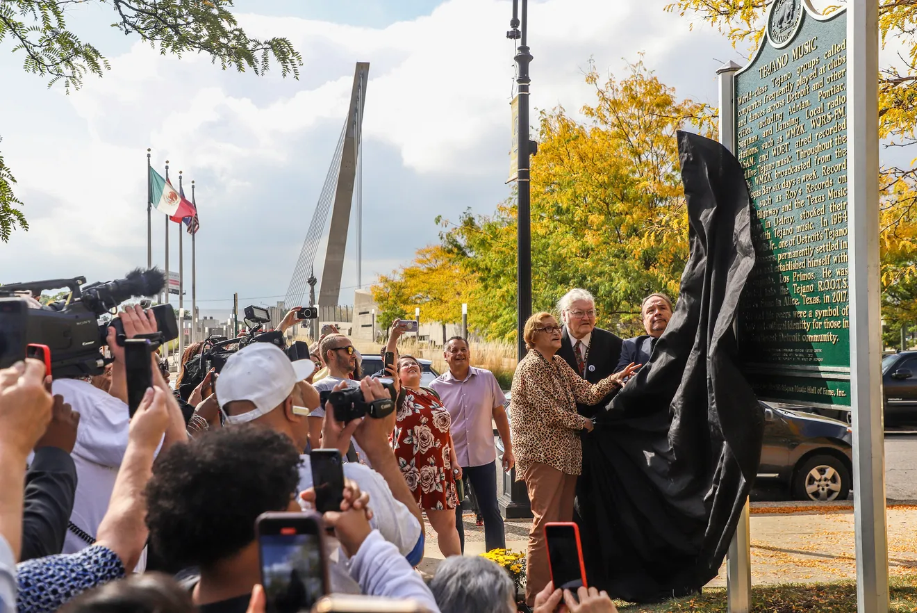 the historic marker is unveiled 