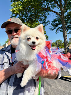 Golden Paw Awards & Parade