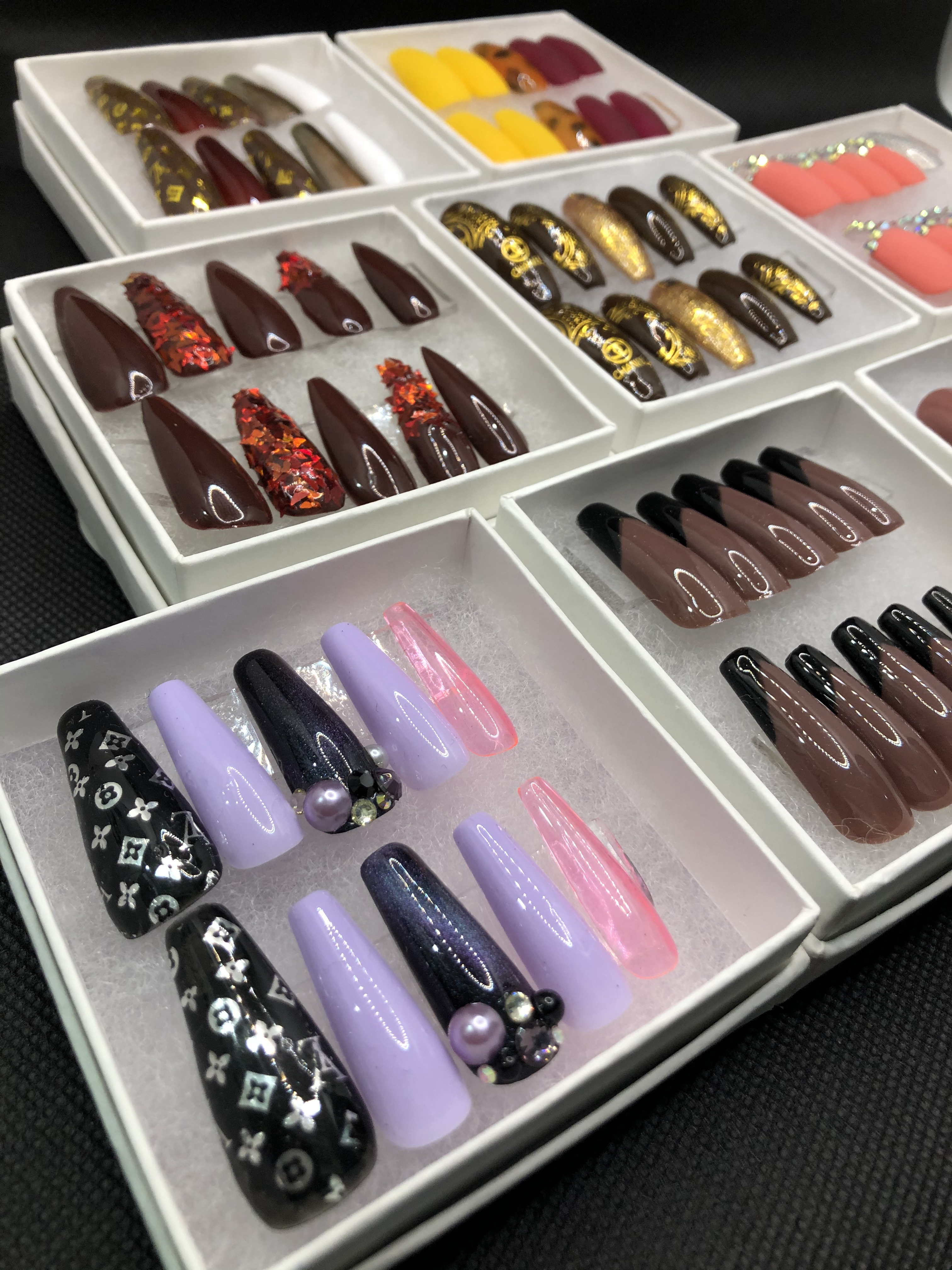 BEAUTY QUEEN(Medium)