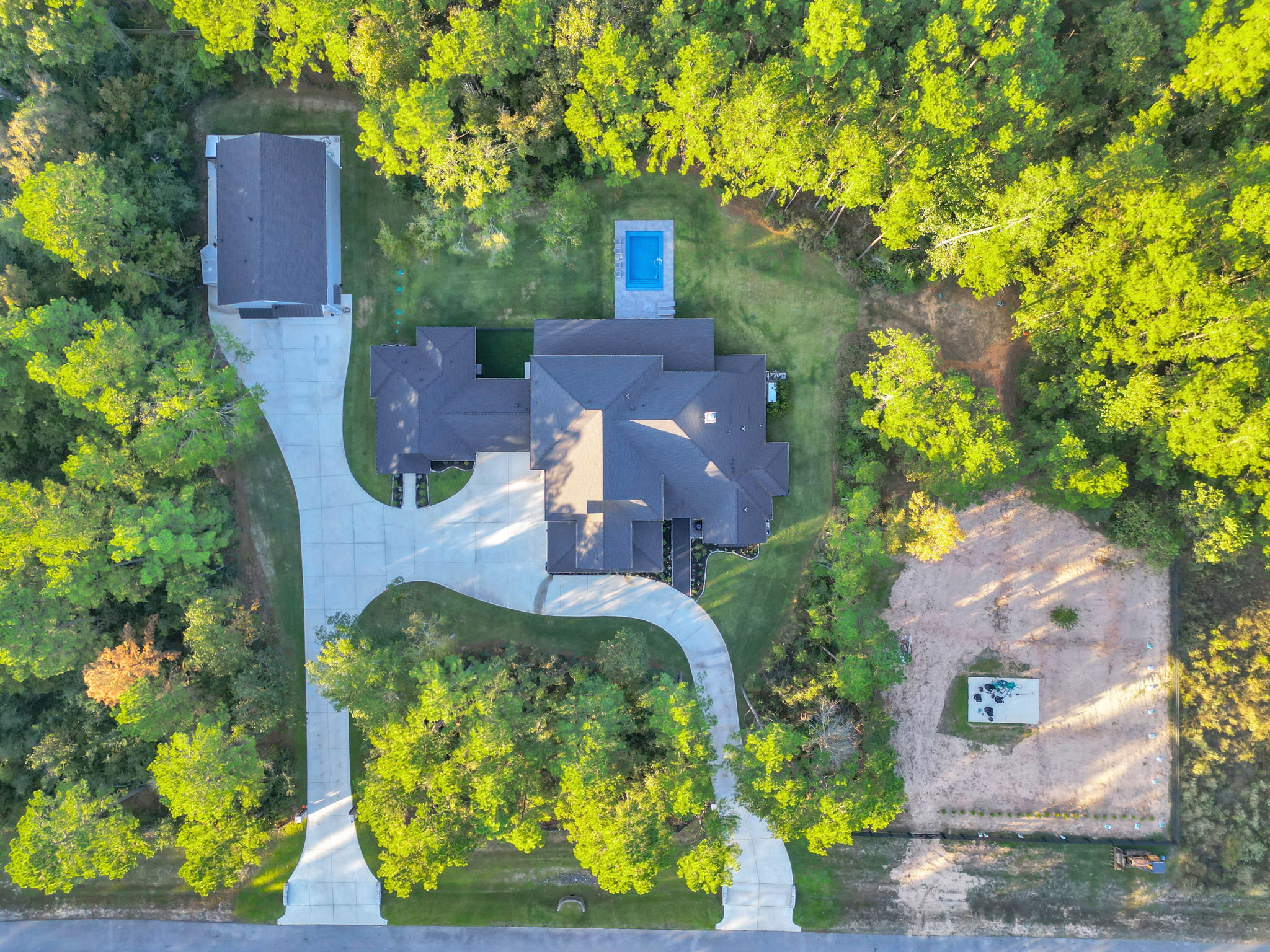 Custom Home Listing — Montgomery, TX